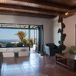 فيلة Casa Hugo *