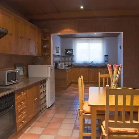 Casa Hugo Villa *