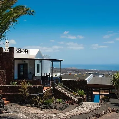 Casa Hugo Villa
