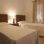 Casa Hugo Villa *